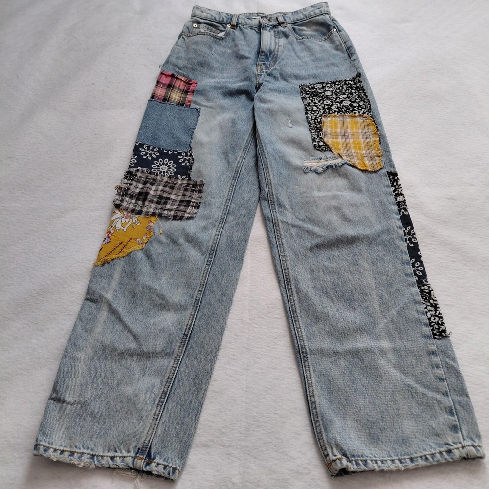 BDG High Rise Baggy Patchwork Jeans Size 26 Womens Floral Art To Wear Light Wash